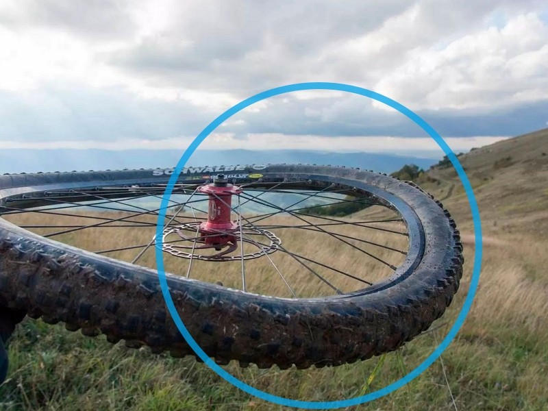 Восьмёрка на колесе